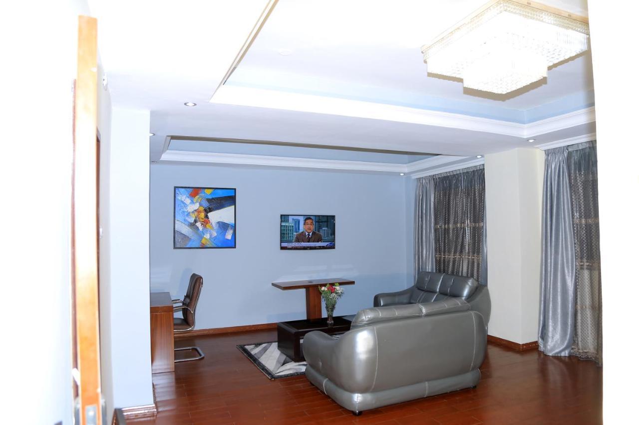 Yinm Furnished Apartment Адис Абеба Екстериор снимка