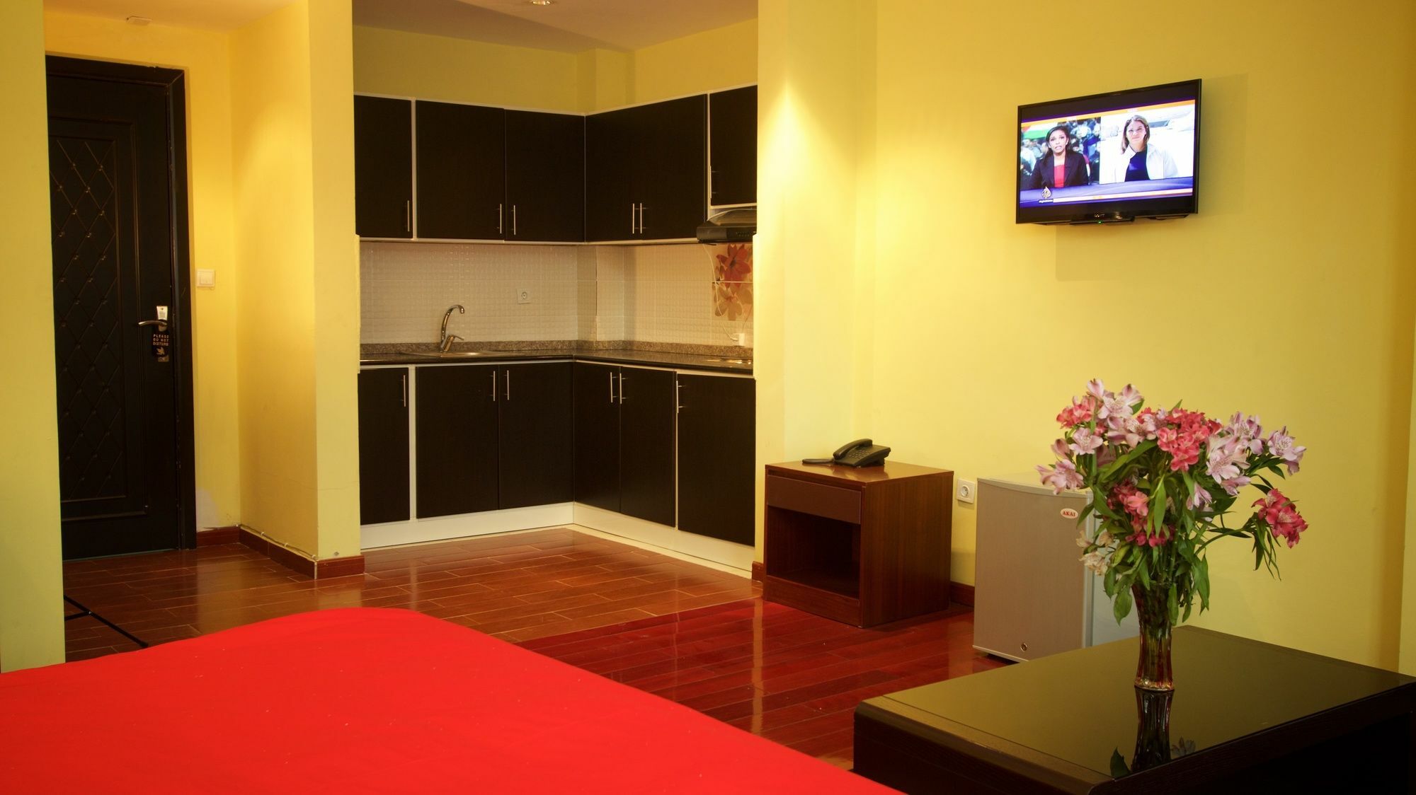 Yinm Furnished Apartment Адис Абеба Екстериор снимка
