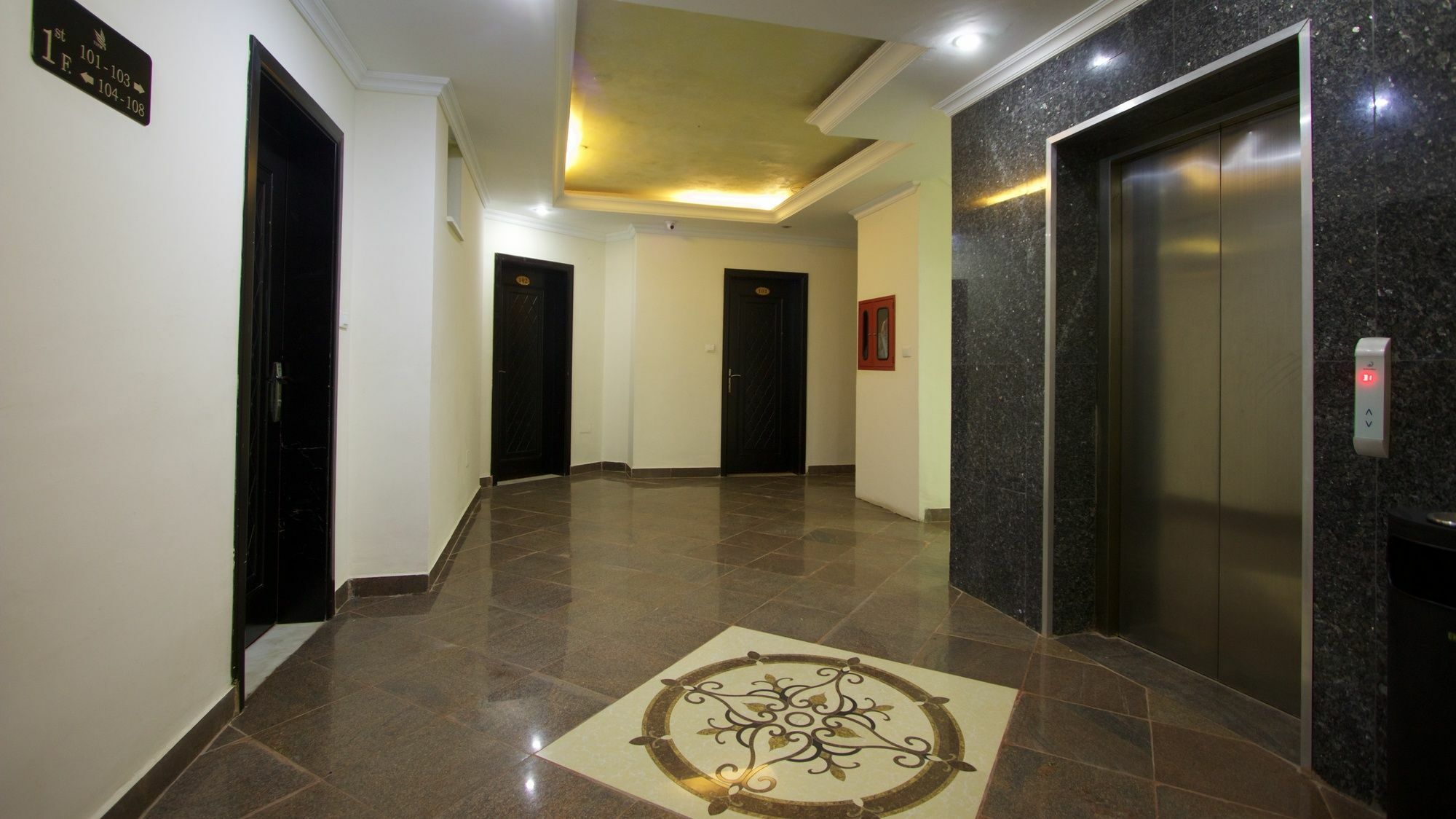Yinm Furnished Apartment Адис Абеба Екстериор снимка